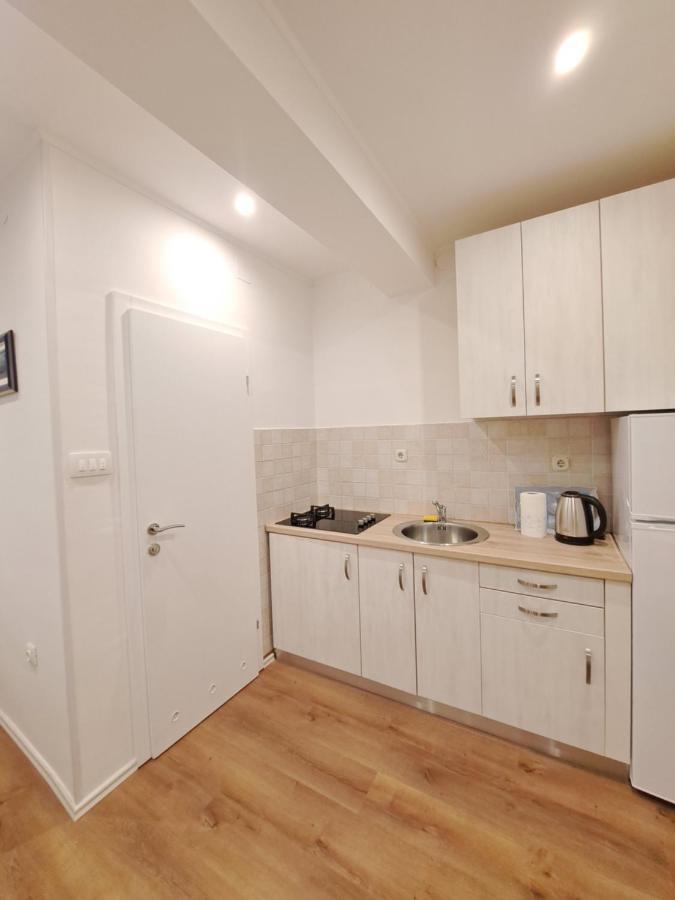 Meressa Nina&Leo Studio Apartments Новиград Экстерьер фото