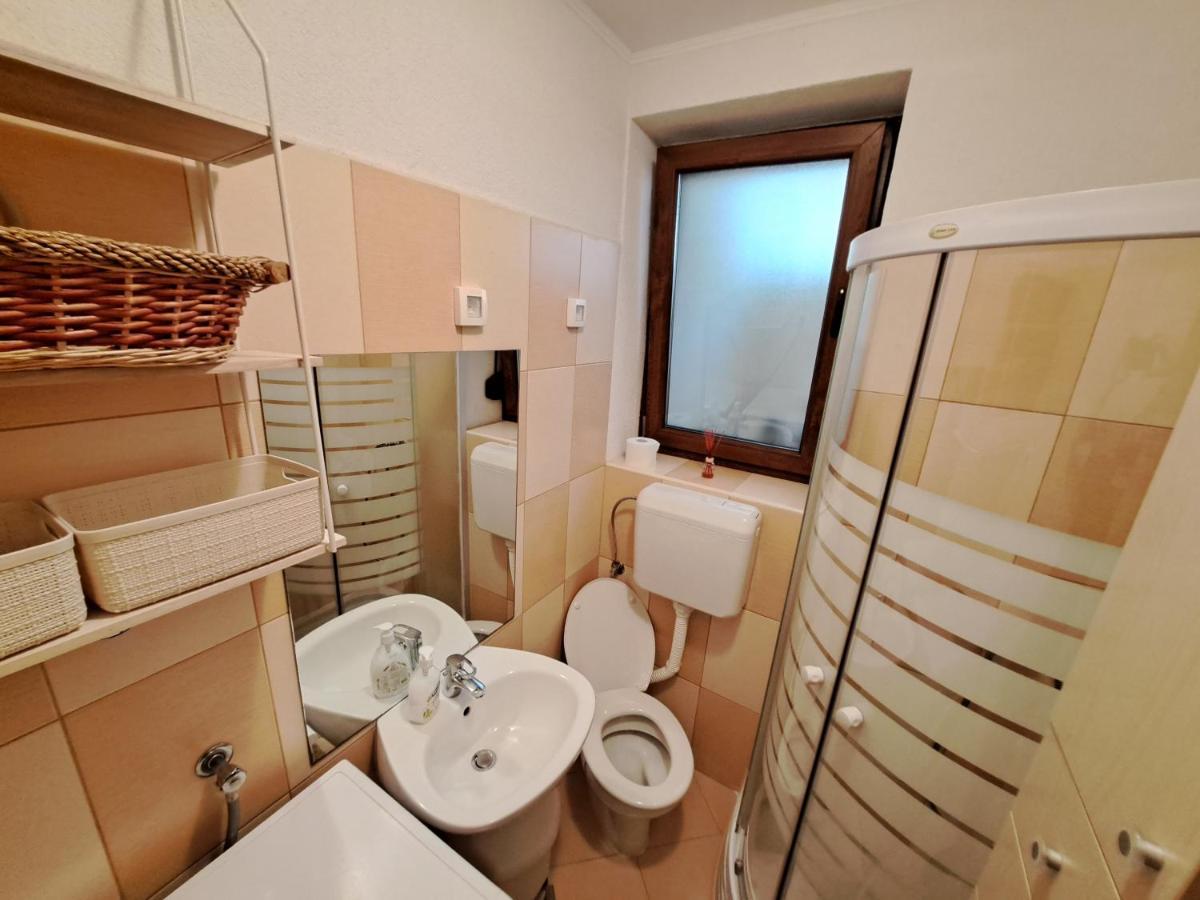 Meressa Nina&Leo Studio Apartments Новиград Экстерьер фото