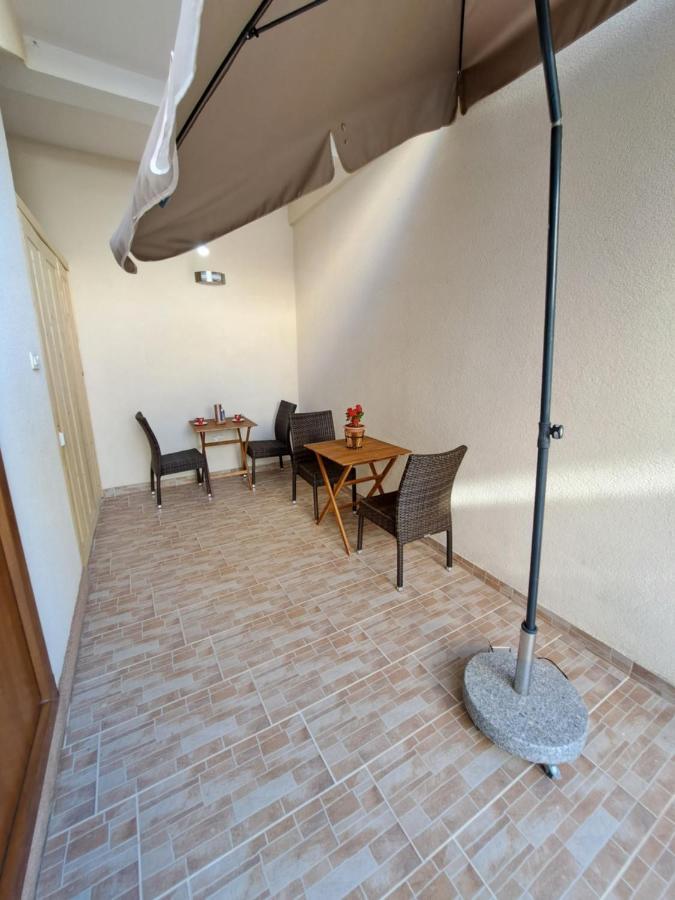 Meressa Nina&Leo Studio Apartments Новиград Экстерьер фото