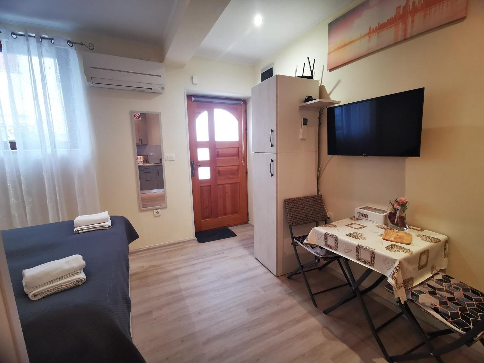 Meressa Nina&Leo Studio Apartments Новиград Экстерьер фото